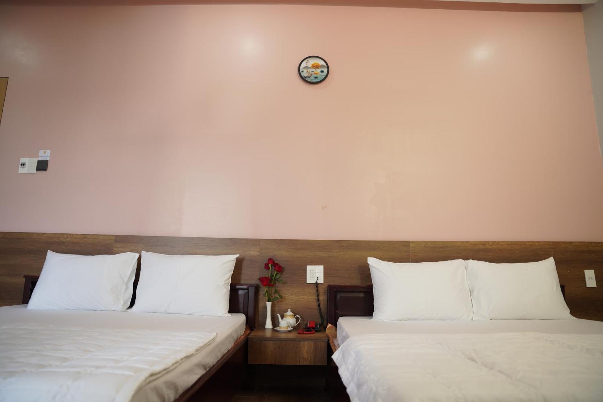 Khach San De Vuong Hotel Cao Lãnh Kültér fotó